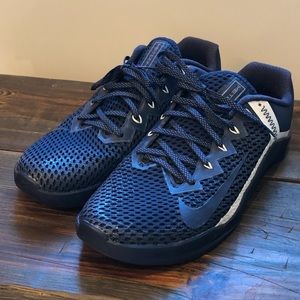 Nike Custom Metcon 6 - Men’s 11 - Navy / White w Navy swoosh
